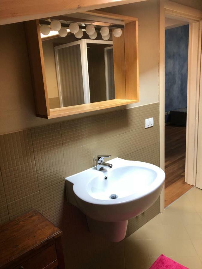 Senza Pensieri Residence Carlo Urbino Crema Buitenkant foto