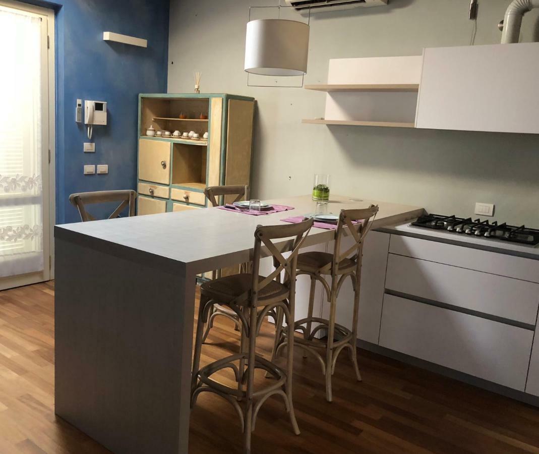 Senza Pensieri Residence Carlo Urbino Crema Buitenkant foto