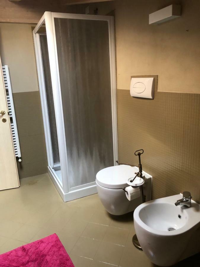 Senza Pensieri Residence Carlo Urbino Crema Buitenkant foto
