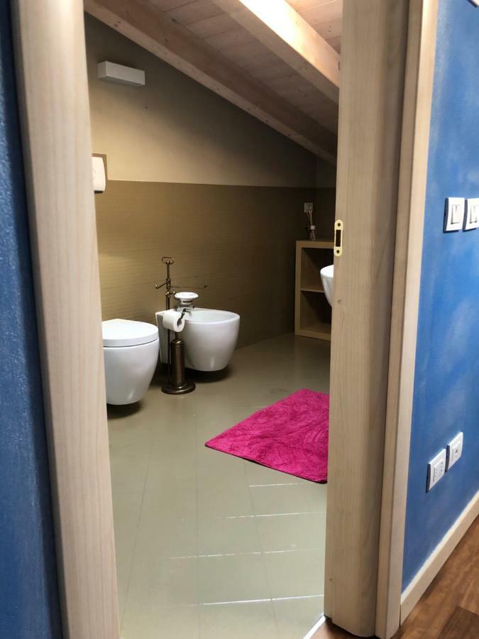 Senza Pensieri Residence Carlo Urbino Crema Buitenkant foto