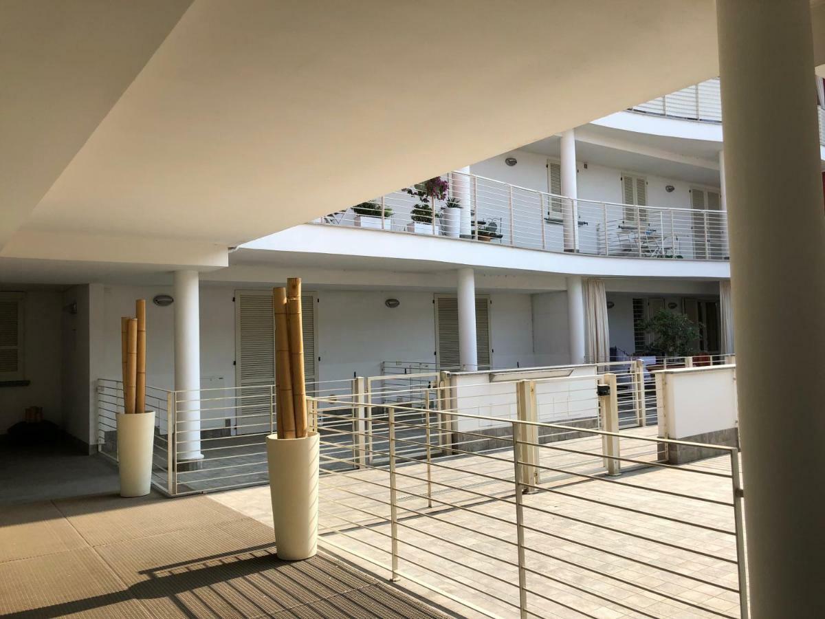 Senza Pensieri Residence Carlo Urbino Crema Buitenkant foto